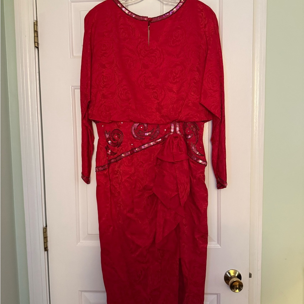 Red Long Sleeve Embellished Women's Dress